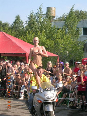 foto-miss-ogromnie-bufera-bryunetku
